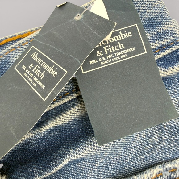 Abercrombie & Fitch Annie High Rise Shorts Womens 27 Distressed Frayed Denim NWT - Picture 7 of 14